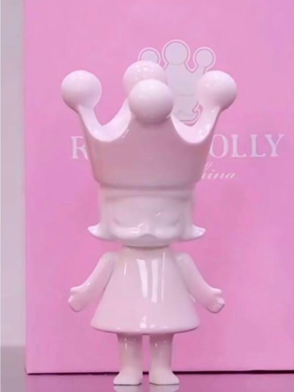 Popmart Mega Royal Molly 100% Rouge China